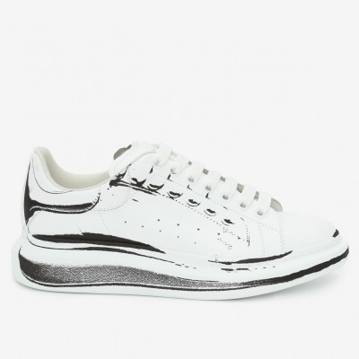 Alexander McQueen Oversized Sneakers With Black Printed TDSS12019