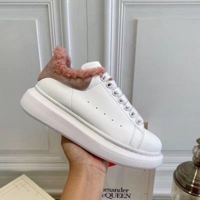 Alexander McQueen Oversized Sneakers With Pink Shearling TDSS12060