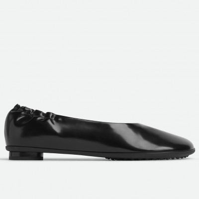 Bottega Veneta Atomic Ballerina Flats in Black Lambskin TDSS12083