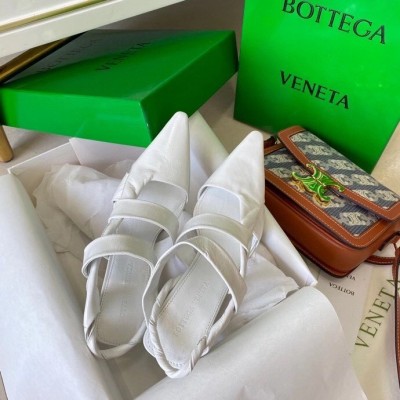 Bottega Veneta BV Point Slingback Sandals In White Lambskin TDSS12111