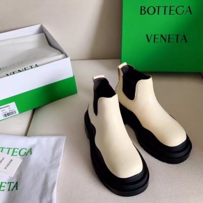 Bottega Veneta BV Tire Ankle Boots with Black Outsole TDSS12112