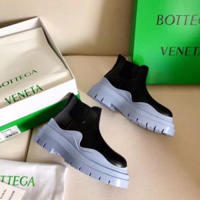 Bottega Veneta BV Tire Ankle Boots with Blue Outsole TDSS12113