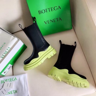 Bottega Veneta BV Tire Chelsea Boots with Yellow Outsole TDSS12125