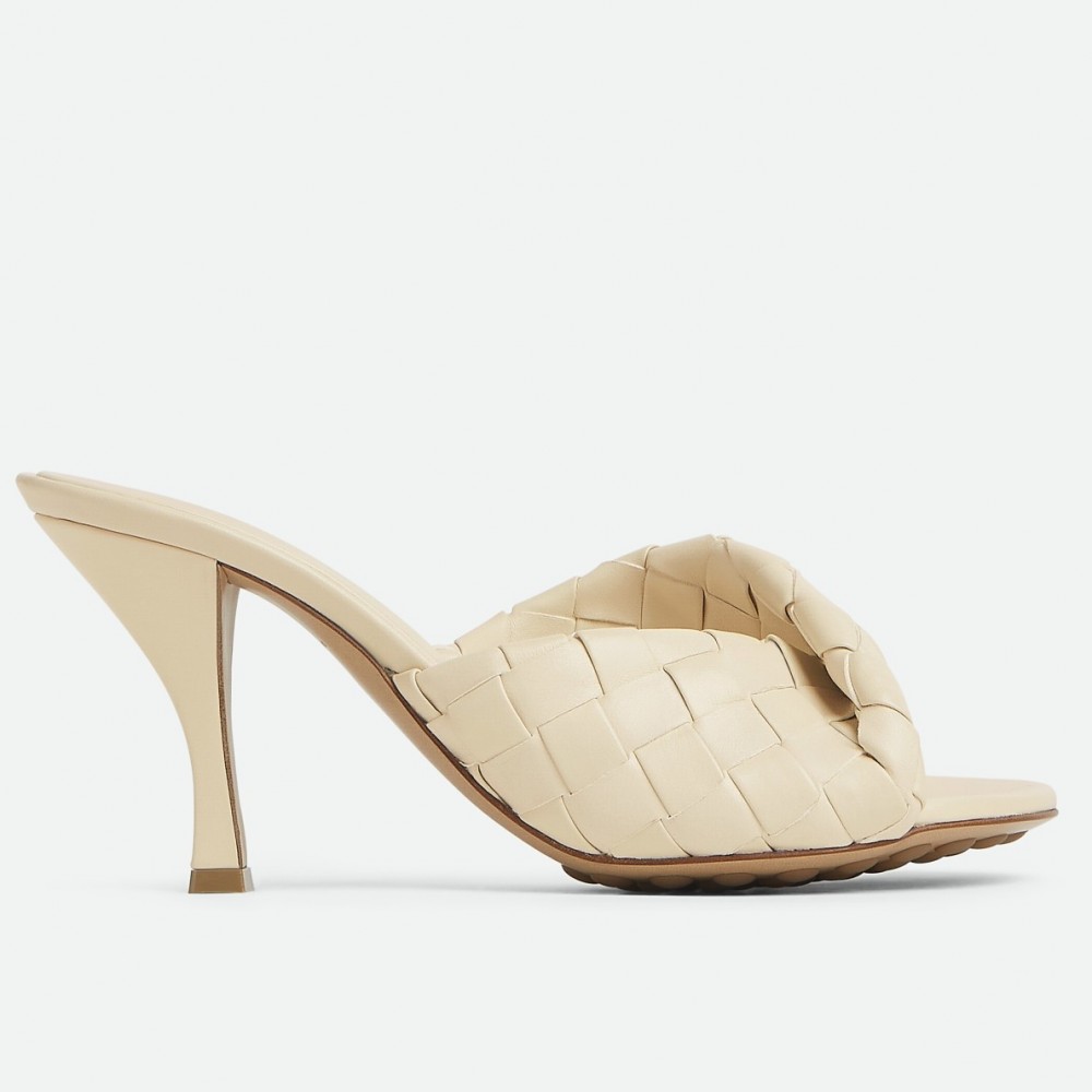 Bottega Veneta Blink Mules 80mm in Beige Intrecciato Lambskin TDSS12093