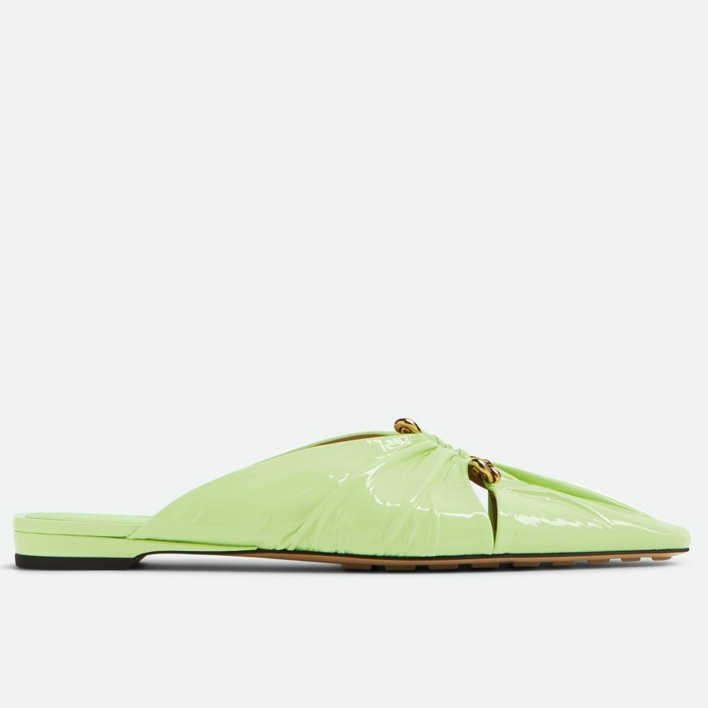 Bottega Veneta Bunnie Flat Mules In Fennel Patent Leather TDSS12099