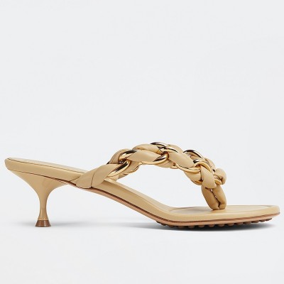 Bottega Veneta Dot Thong Sandals In Beige Lambskin TDSS12130