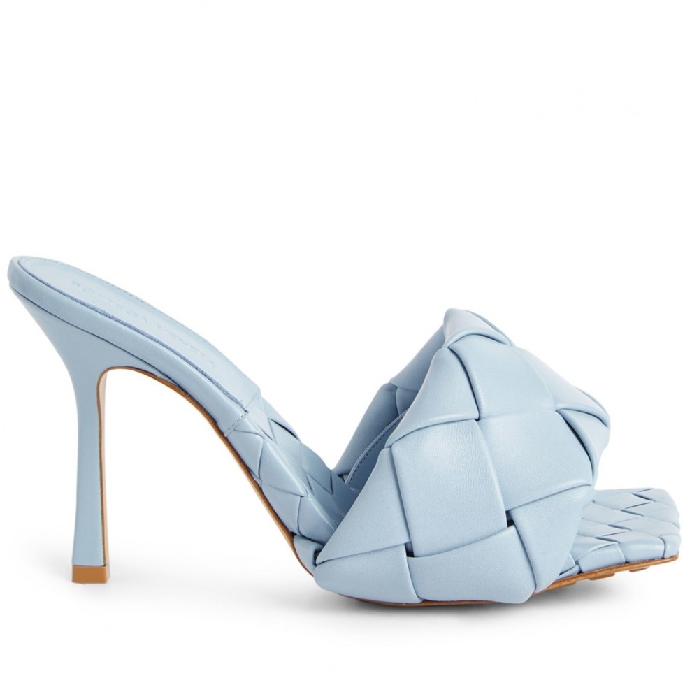 Bottega Veneta Lido Sandals In Light Blue Intrecciato Leather TDSS12173