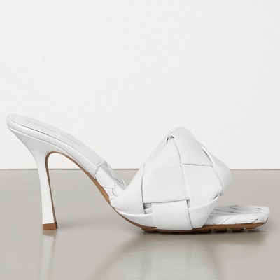 Bottega Veneta Lido Sandals In White Intrecciato Leather TDSS12177