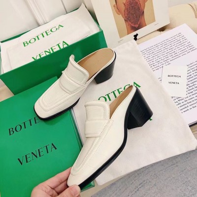 Bottega Veneta Mules In White Crocodile Embossed Leather TDSS12189