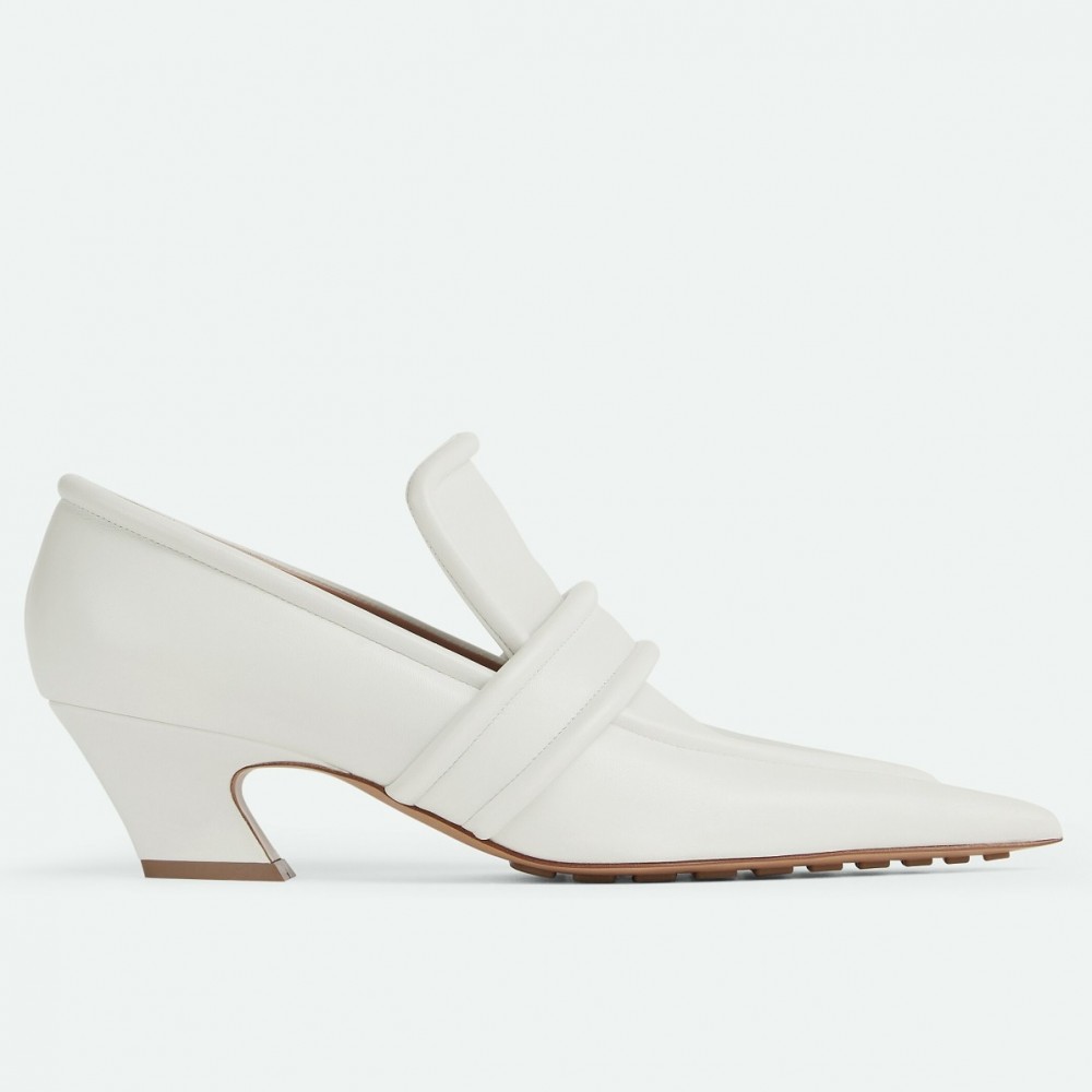 Bottega Veneta Spada Pumps in White Lambskin TDSS12215