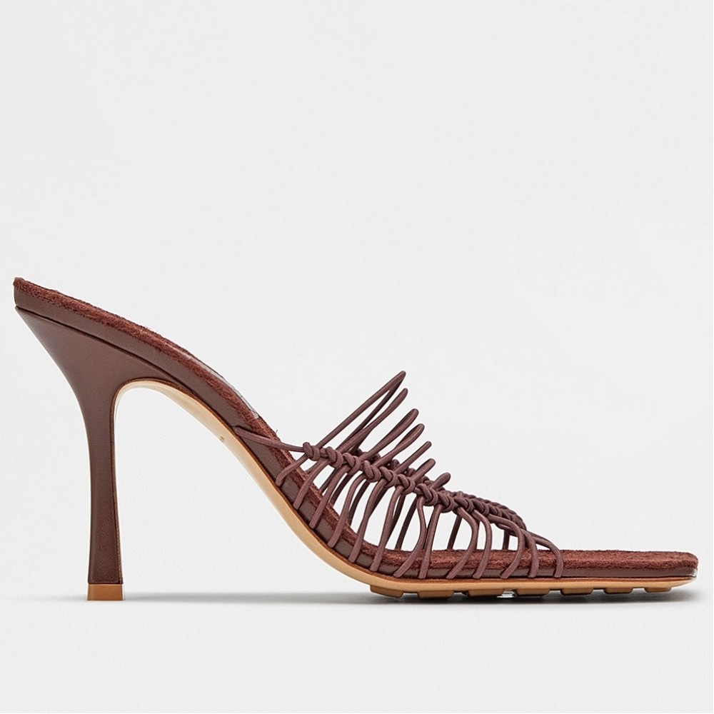 Bottega Veneta Stretch Sandals In Chocolate Elasticized Raffia TDSS12250