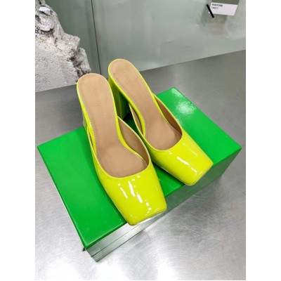 Bottega Veneta Tower Mules In Yellow Patent Calfskin TDSS12269