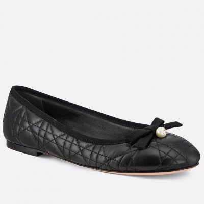 Dior Ballerina Flats in Black Quilted Cannage Calfskin TDSS12526