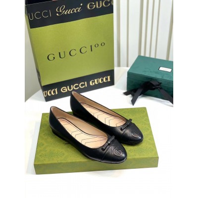 Gucci Ballet Flats in Black Leather with Stitched Interlocking G TDSS26041