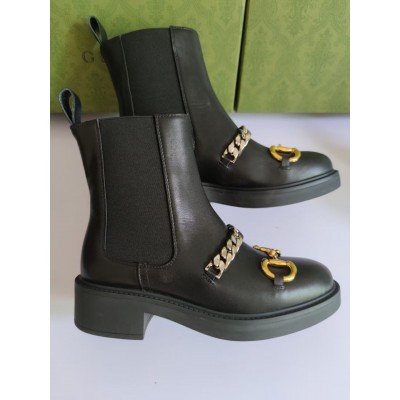 Gucci Chelsea Boots in Black Leather with Chain TDSS26016