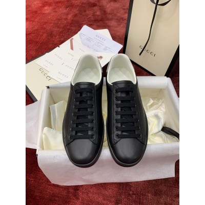 Gucci Men's Ace Sneakers in Black Leather with Interlocking G TDSS26309