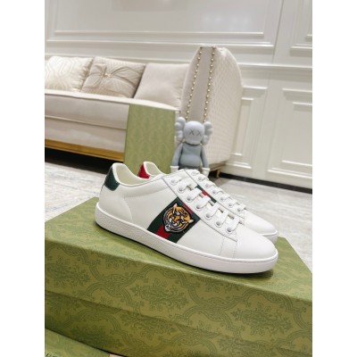 Gucci Men's Ace Sneakers with Embroidered Tiger TDSS26322