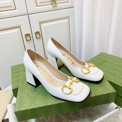 Gucci Mid-heel Pumps 75mm in White Leather with Horsebit TDSS26148