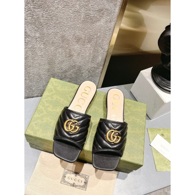 Gucci Slide Sandals in Black Matelasse Leather with Double G TDSS26272