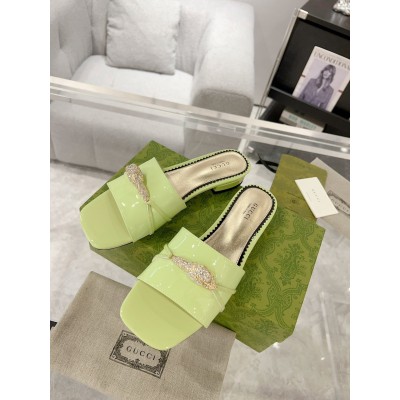 Gucci Slide Sandals in Light Green Leather with Snake Hardware TDSS26278