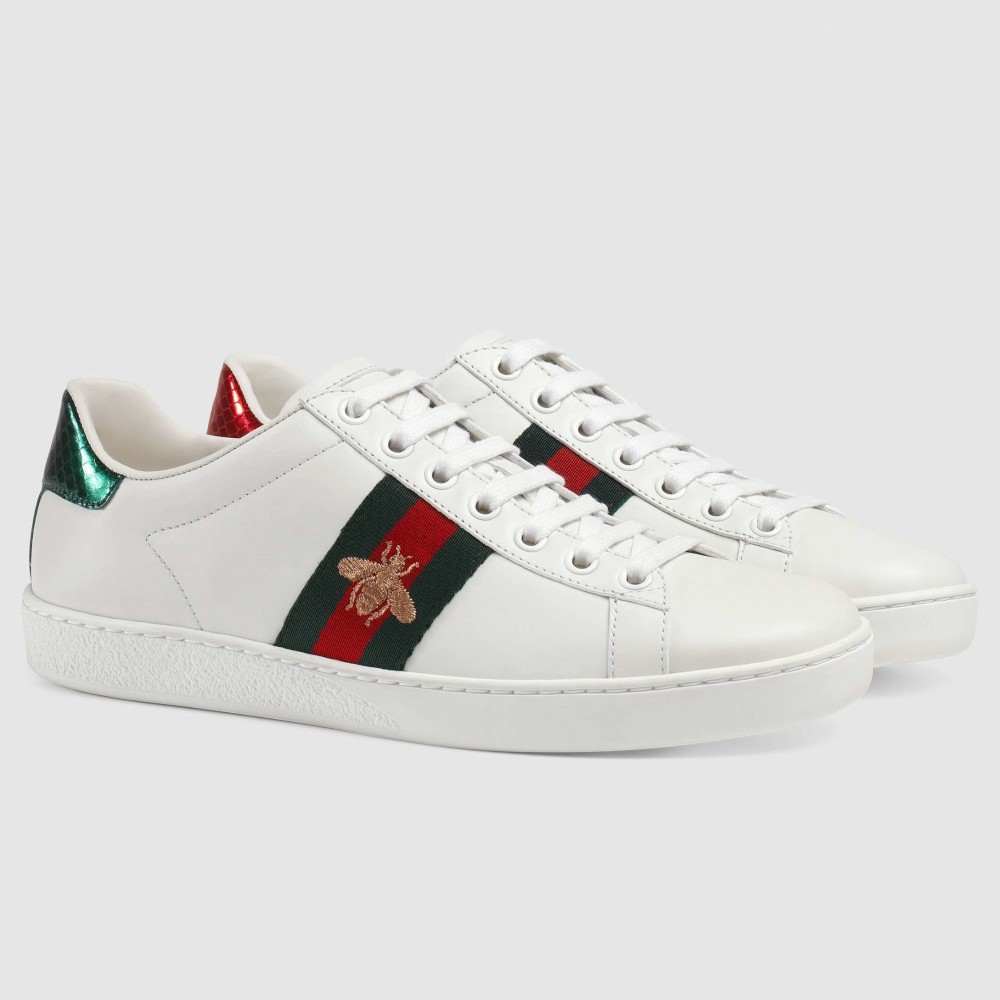 Gucci Women's Ace Sneakers in White Leather with Bee TDSS26366