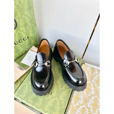 Gucci Women's Horsebit Loafers in Noir Leather with Lug Sole TDSS26098