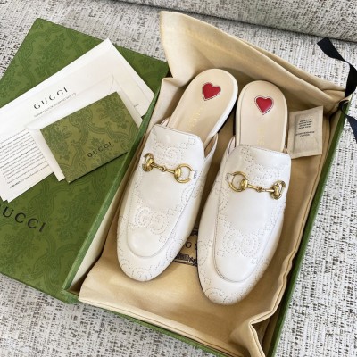 Gucci Women's Princetown Slippers in White GG Matelasse Leather TDSS26293