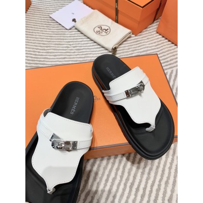 Hermes Empire Sandals in White Calfskin TDSS13100