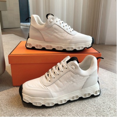 Hermes Impulse Sneakers in White Fabric and Leather TDSS13200