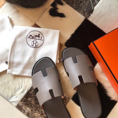 Hermes Izmir Sandals In Grey Epsom Calfskin TDSS13218