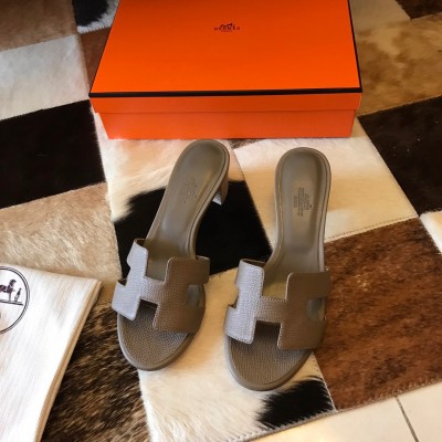 Hermes Oasis Slide Sandals 50mm In Taupe Epsom Calfskin TDSS13266