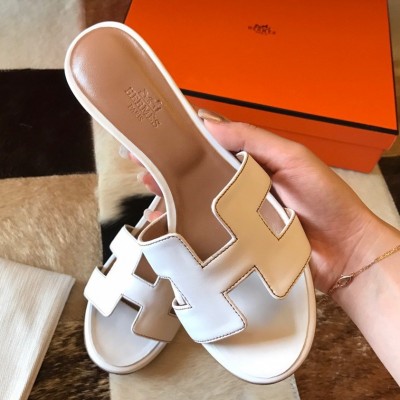 Hermes Oasis Slide Sandals 50mm In White Swift Calfskin TDSS13273