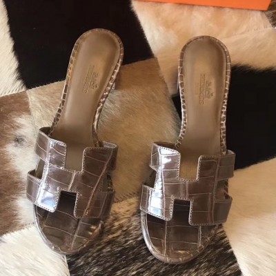 Hermes Oasis Slide Sandals In Taupe Niloticus Crocodile Shiny Skin TDSS13288