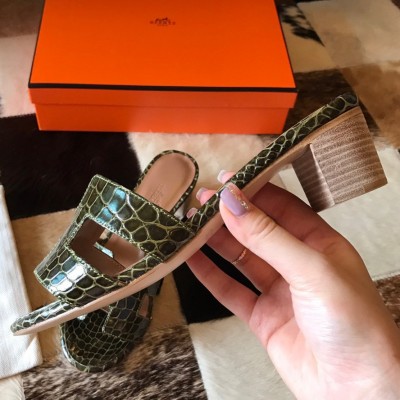 Hermes Oasis Slide Sandals In Vert Fonce Niloticus Crocodile Shiny Skin TDSS13289