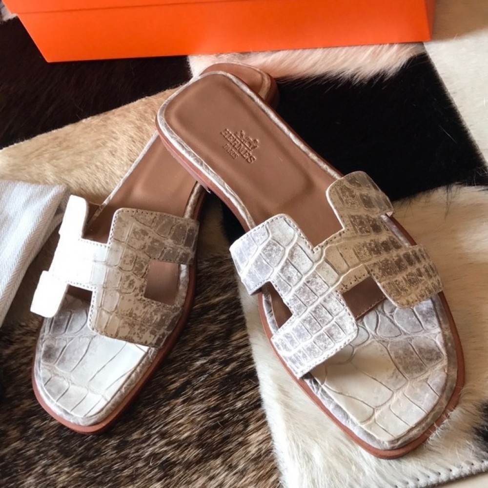 Hermes Oran Slide Sandals In Himalaya Niloticus Crocodile Skin TDSS13340