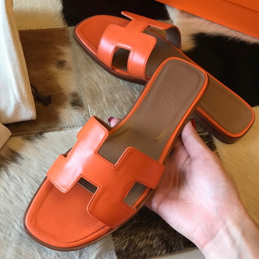 Hermes Oran Slide Sandals In Orange Swift Calfskin TDSS13352