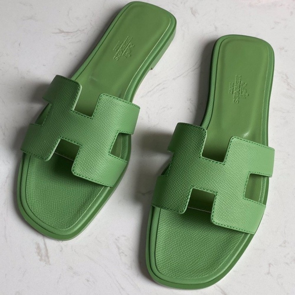 Hermes Oran Slide Sandals In Vert Criquet Epsom Calfskin TDSS13377