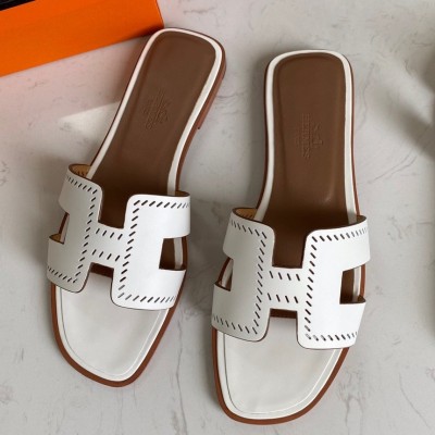 Hermes Oran Slide Sandals In White Swift Perforated Calfskin TDSS13386