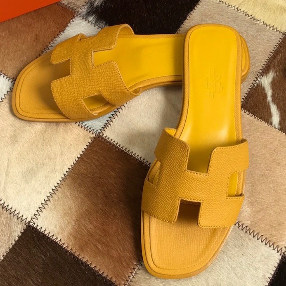 Hermes Oran Slide Sandals In Yellow Epsom Calfskin TDSS13387