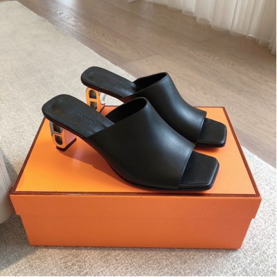 Hermes Iconique 60 Sandals in Black Leather TDSS13457