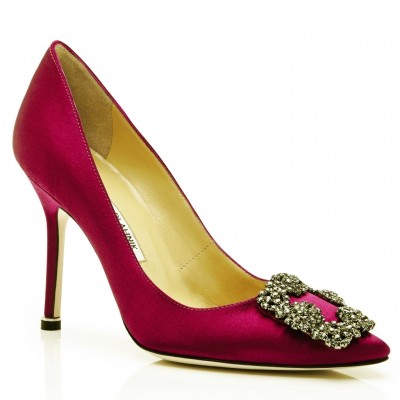 Manolo Blahnik Hangisi 105 Pumps In Bordeaux Satin TDSS13585