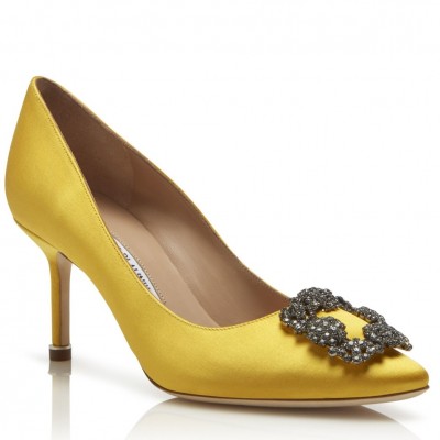 Manolo Blahnik Hangisi 70 Pumps In Yellow Satin TDSS13607