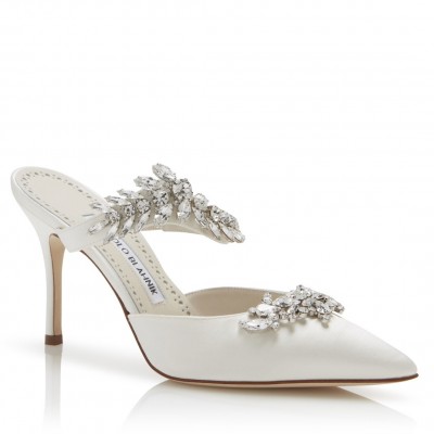 Manolo Blahnik Lurum Crystal 90mm Mules In White Satin TDSS13626