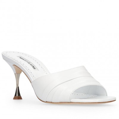 Manolo Blahnik Picoux 70mm Sandals In White Lambskin TDSS13637