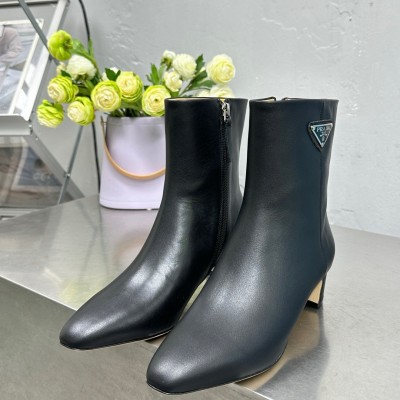 Prada Ankle Boots 55mm in Black Leather TDSS13658