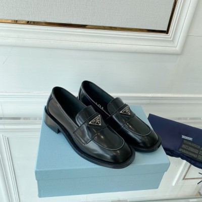 Prada Loafers In Black Unlined Brushed Leather TDSS13837