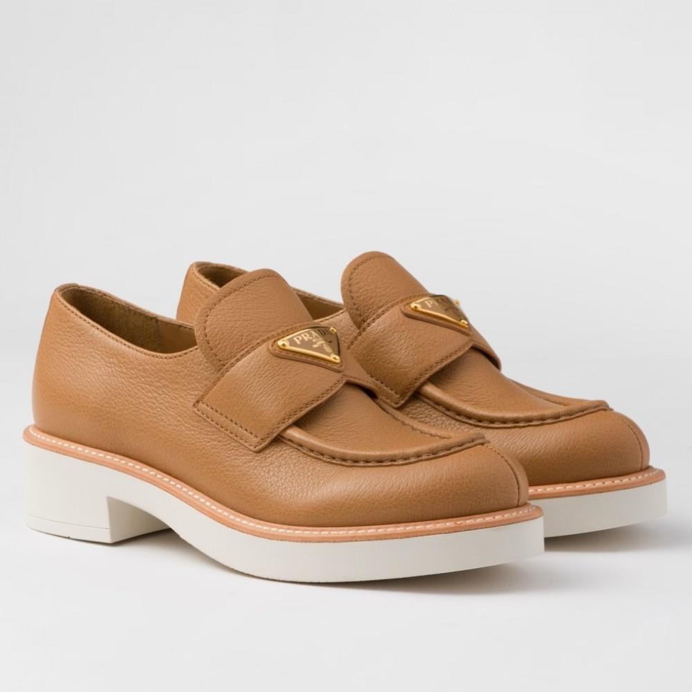 Prada Loafers in Brown Grained Leather TDSS13838