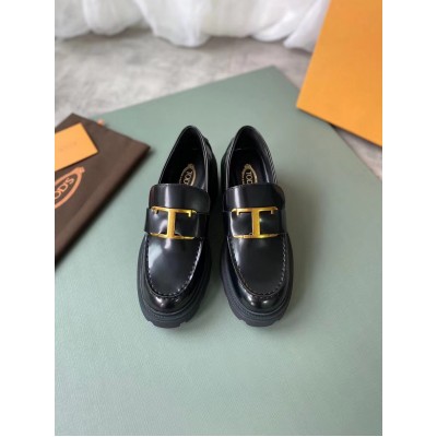 Tod's Loafers In Black Shiny Calfskin TDSS14054