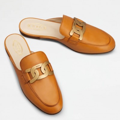 Tod's Mules In Tan Smooth Calfskin TDSS14058