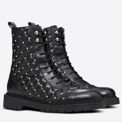 Valentino Garavani Black Combat Boot Rockstud Spike TDSS14095